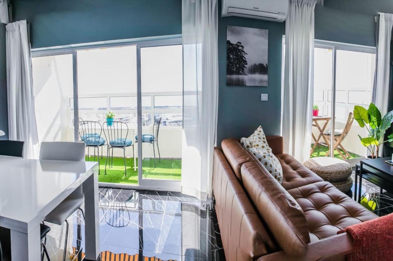 דירות בנאלמדנה Panoramic Seaview Puerto Marina מראה חיצוני תמונה