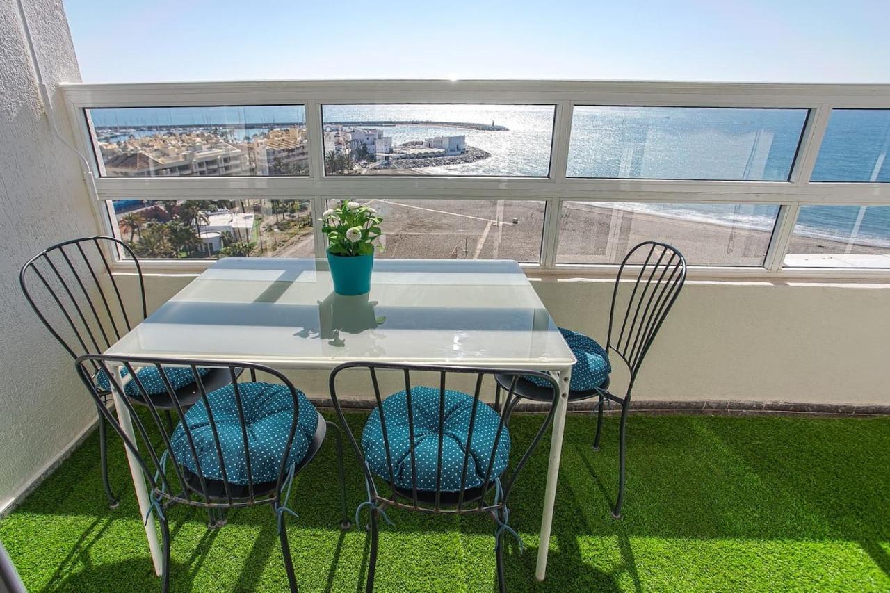 דירות בנאלמדנה Panoramic Seaview Puerto Marina מראה חיצוני תמונה